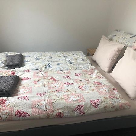Dalia Apartman Gyoemro Dış mekan fotoğraf